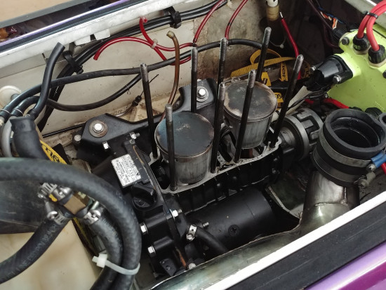pjs jetski engine.jpg