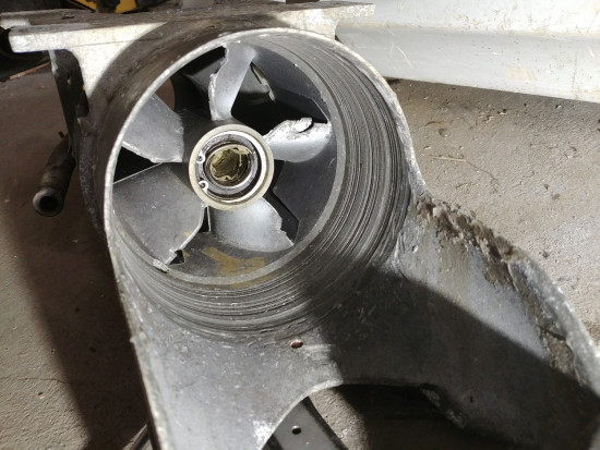 broke jetpump JS550.jpg